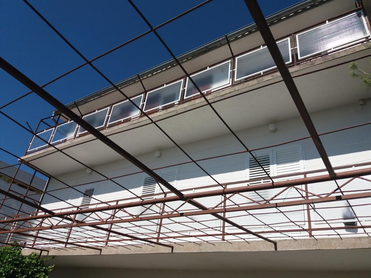Apartment Viktoria Primošten Exterior foto
