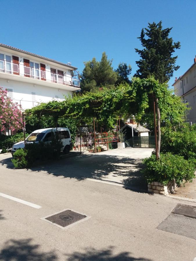 Apartment Viktoria Primošten Exterior foto