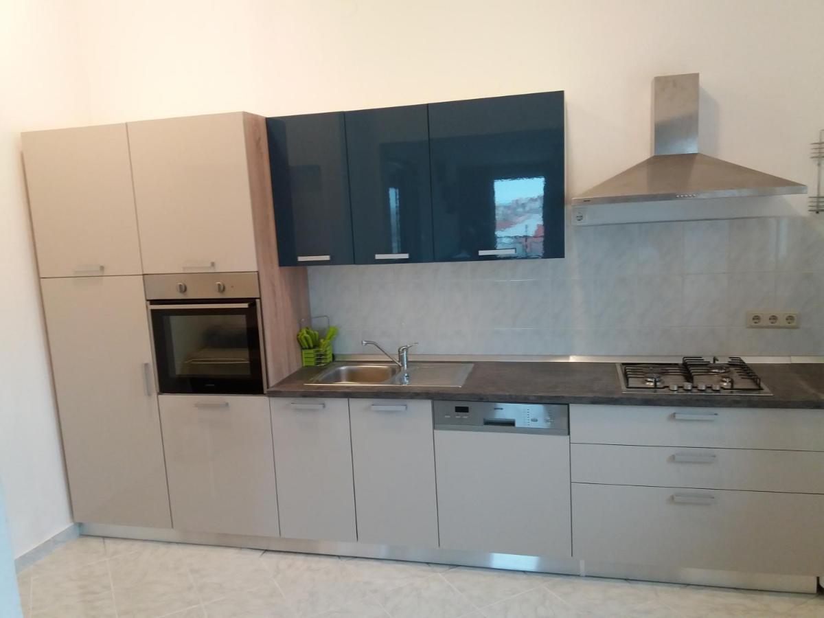 Apartment Viktoria Primošten Exterior foto