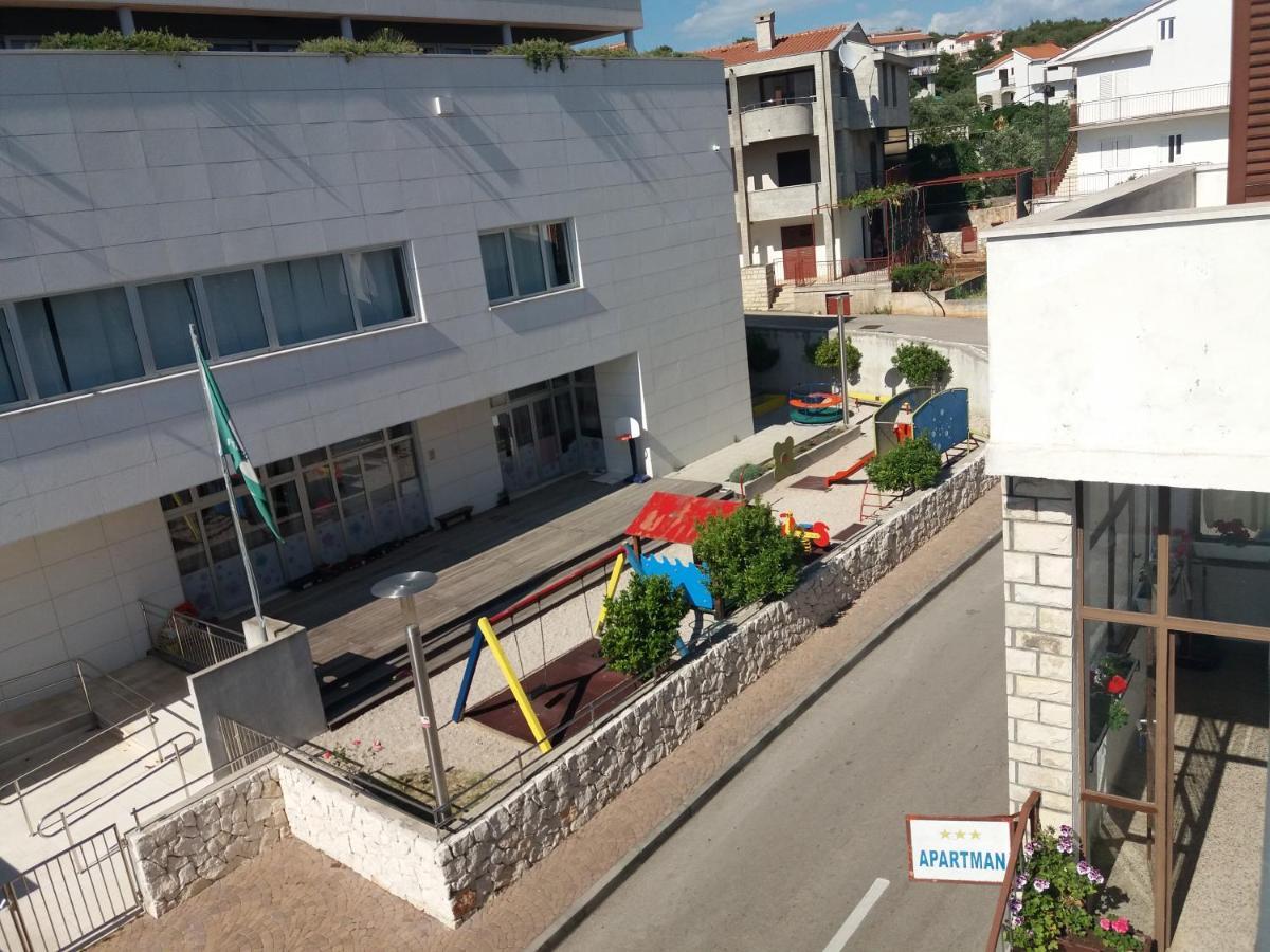 Apartment Viktoria Primošten Exterior foto